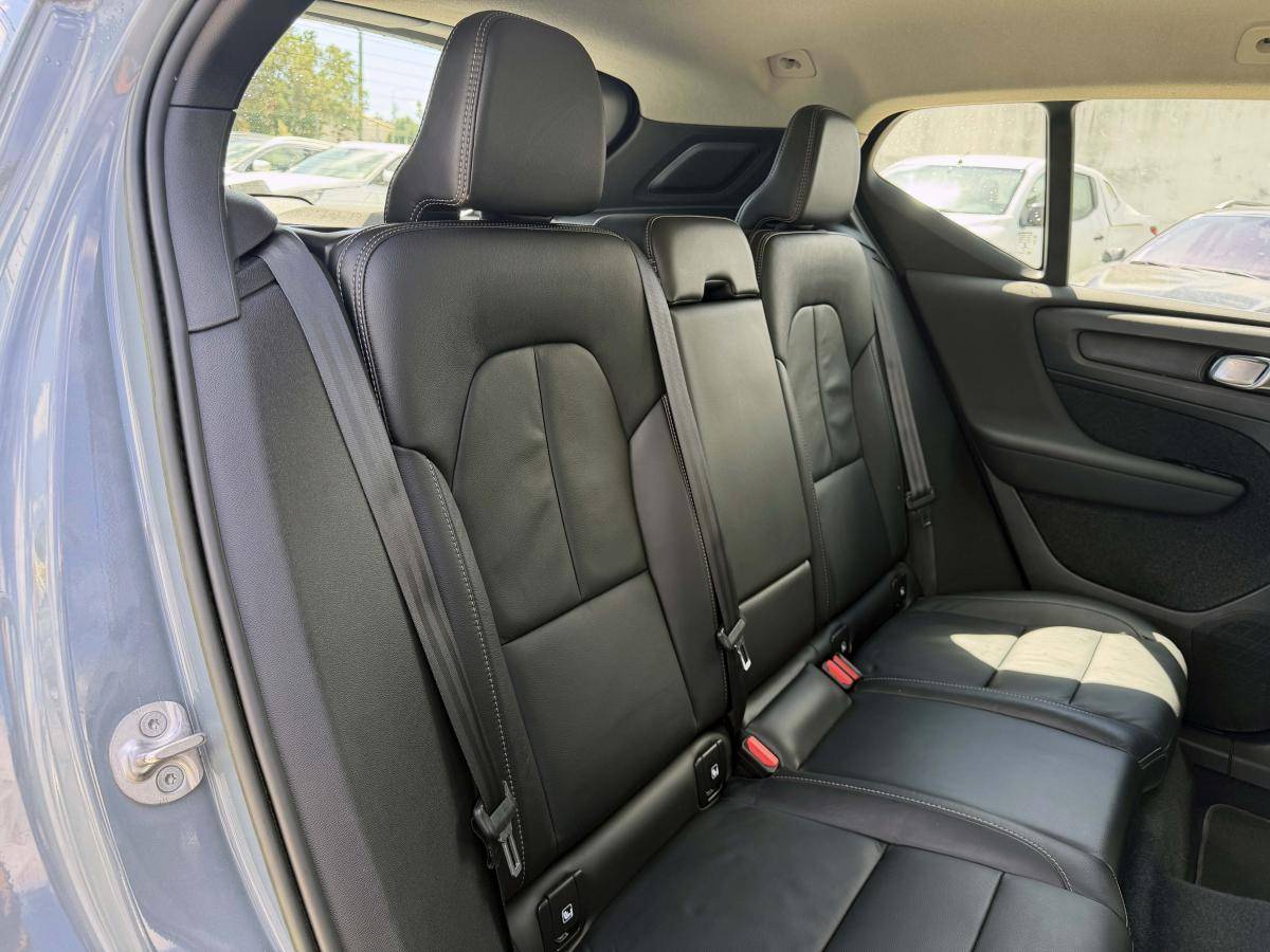 volvo-xc40-2022-hibrido-a-gasolina-1477cc