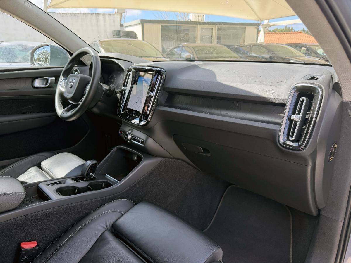 volvo-xc40-2022-hibrido-a-gasolina-1477cc