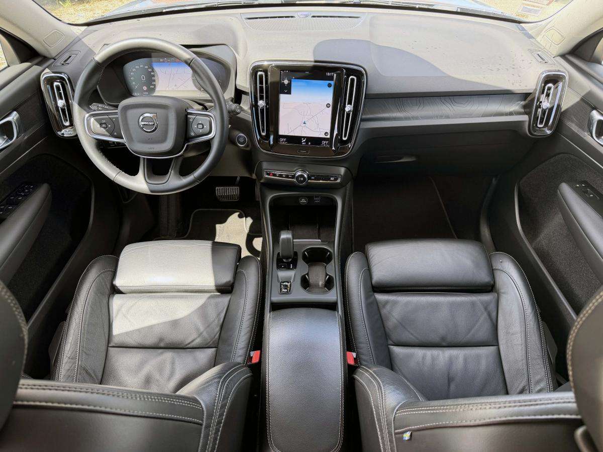 volvo-xc40-2022-hibrido-a-gasolina-1477cc