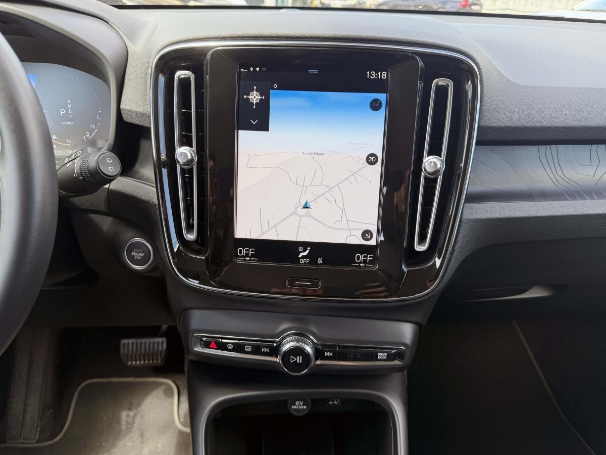 volvo-xc40-2022-hibrido-a-gasolina-1477cc