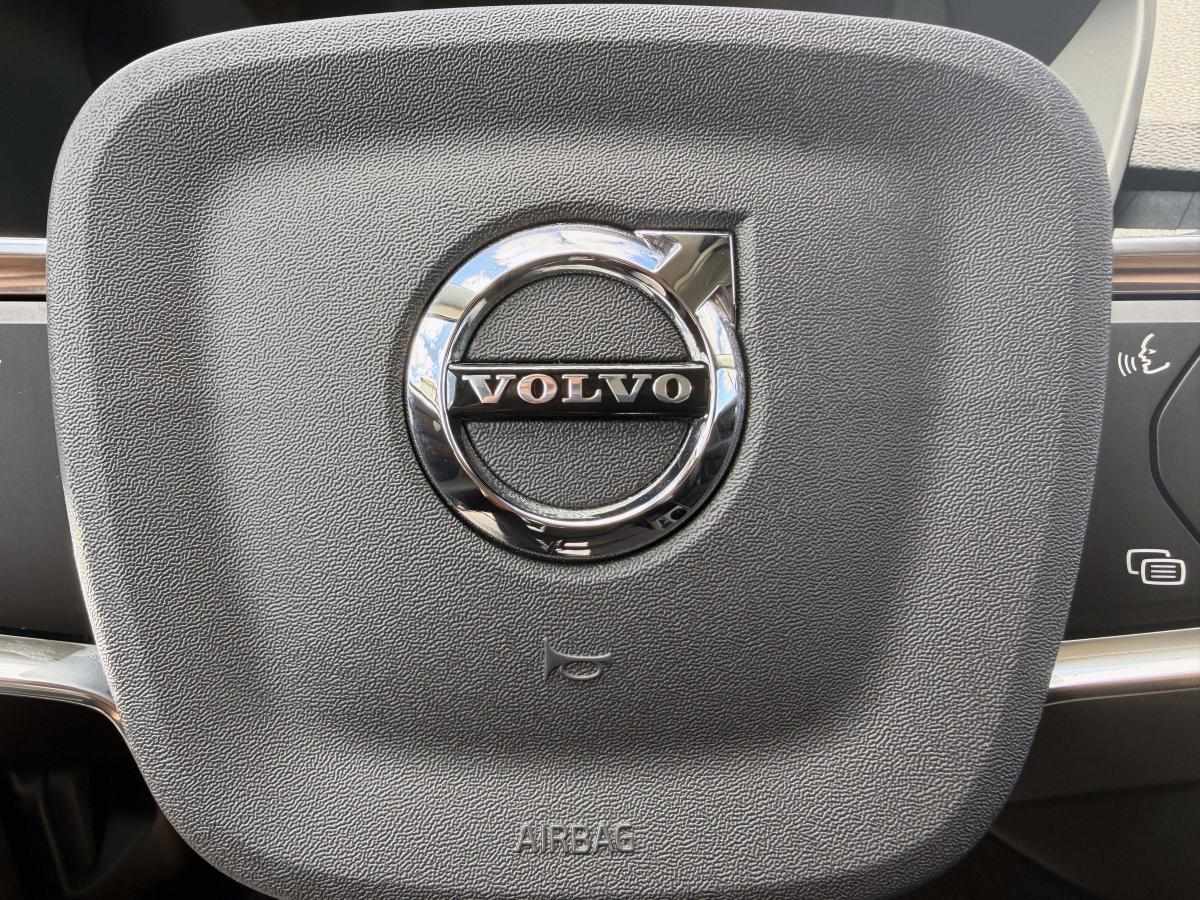 volvo-xc40-2022-hibrido-a-gasolina-1477cc