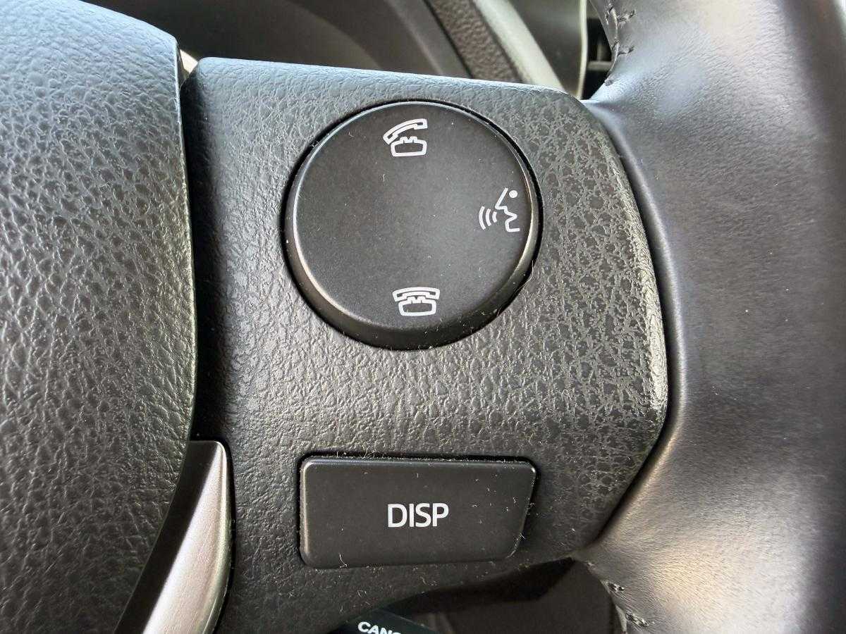 toyota-auris-2015-diesel-1364cc