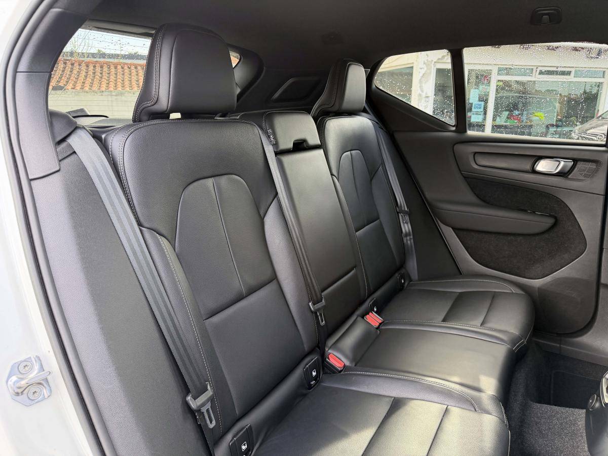 volvo-xc40-2020-hibrido-a-gasolina-1477cc