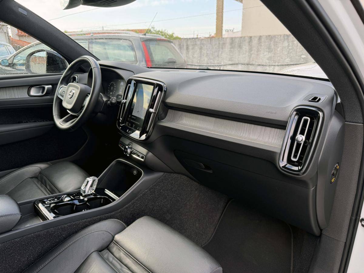 volvo-xc40-2020-hibrido-a-gasolina-1477cc