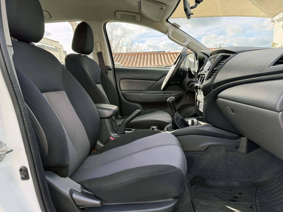 mitsubishi-l200-2018-diesel-2442cc
