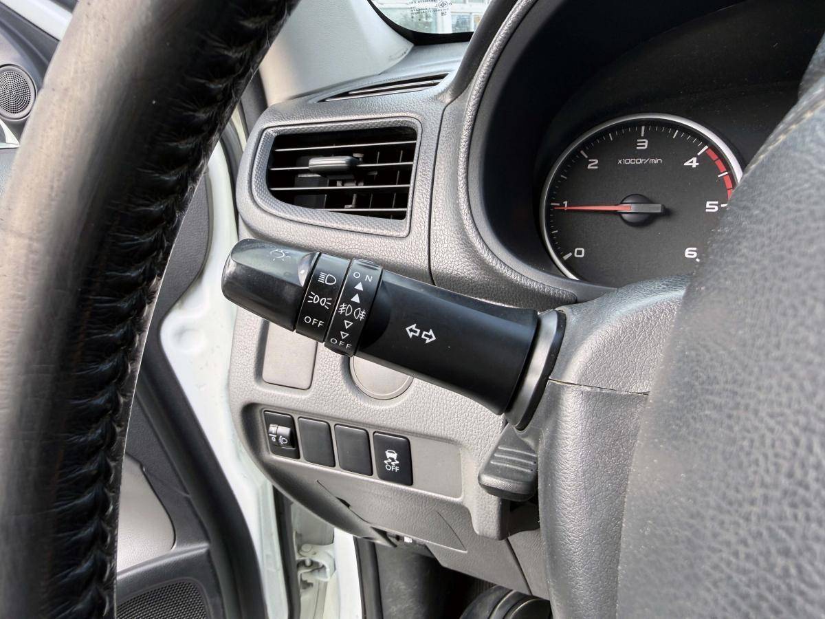 mitsubishi-l200-2018-diesel-2442cc