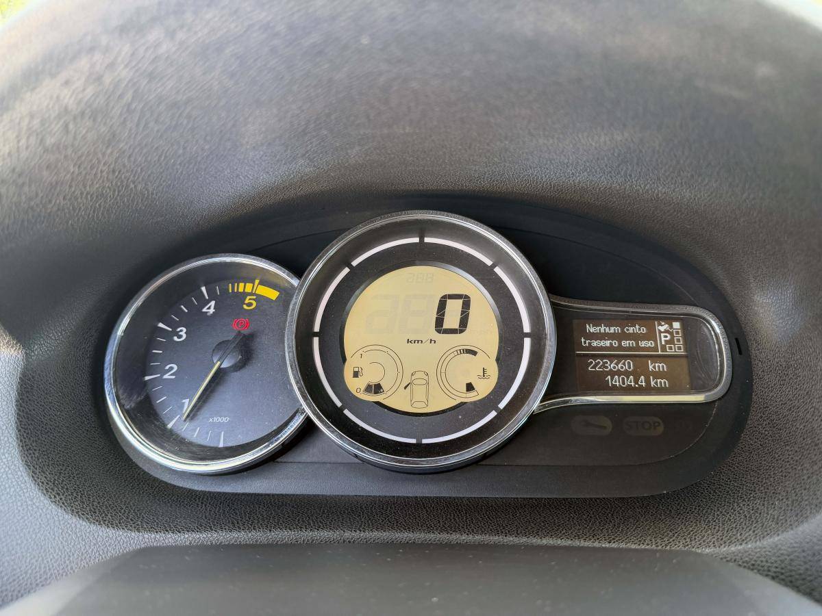 renault-megane-sport-tourer-2011-diesel-1461cc