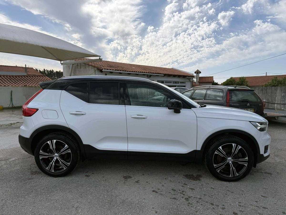 volvo-xc40-2020-hibrido-a-gasolina-1477cc