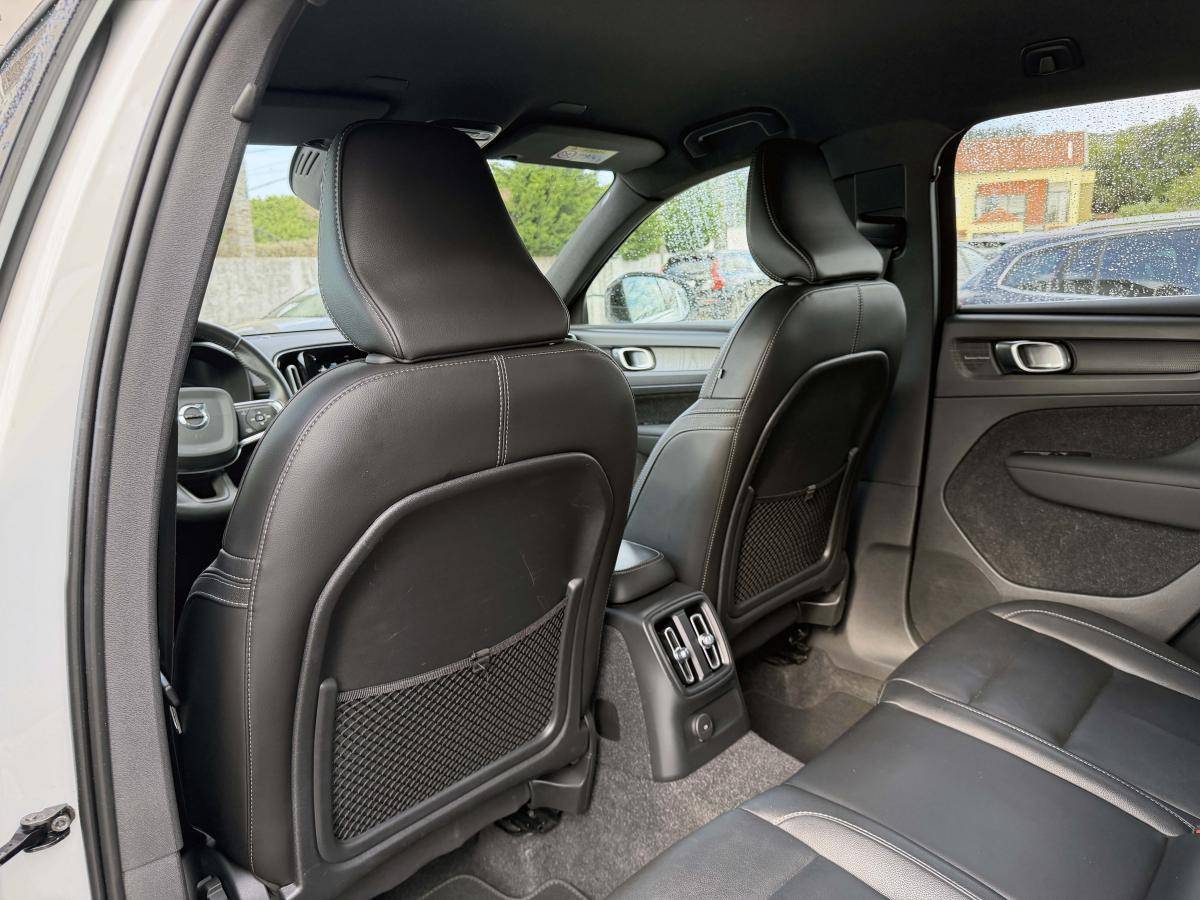volvo-xc40-2020-hibrido-a-gasolina-1477cc