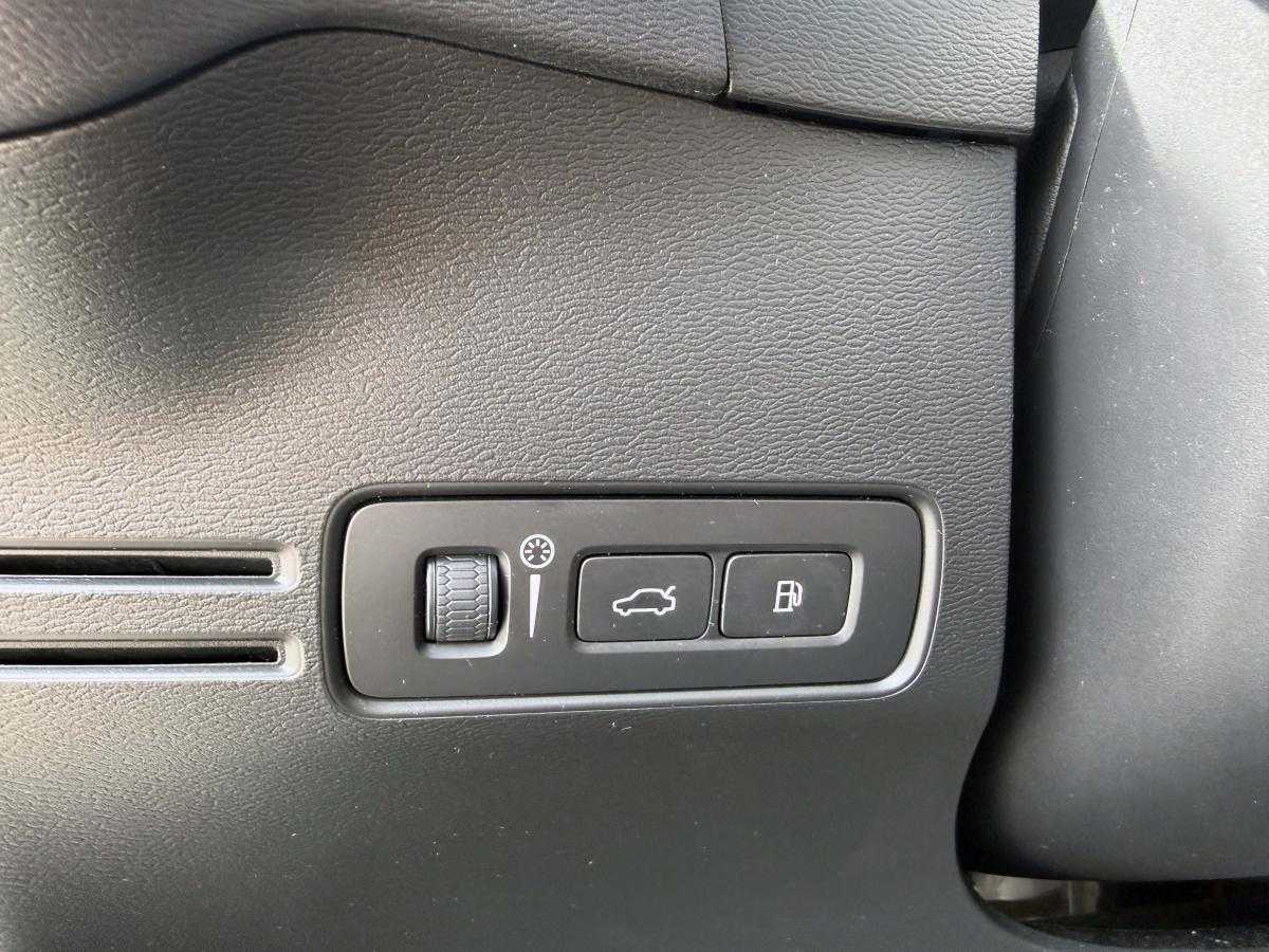 volvo-xc40-2020-hibrido-a-gasolina-1477cc