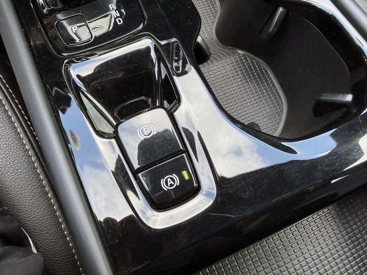 volvo-xc40-2020-hibrido-a-gasolina-1477cc