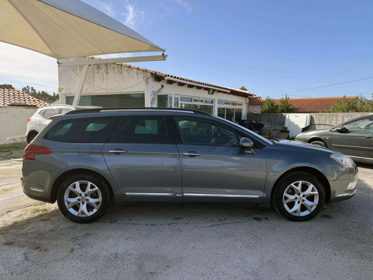 citroen-c5-tourer-2009-diesel-1560cc
