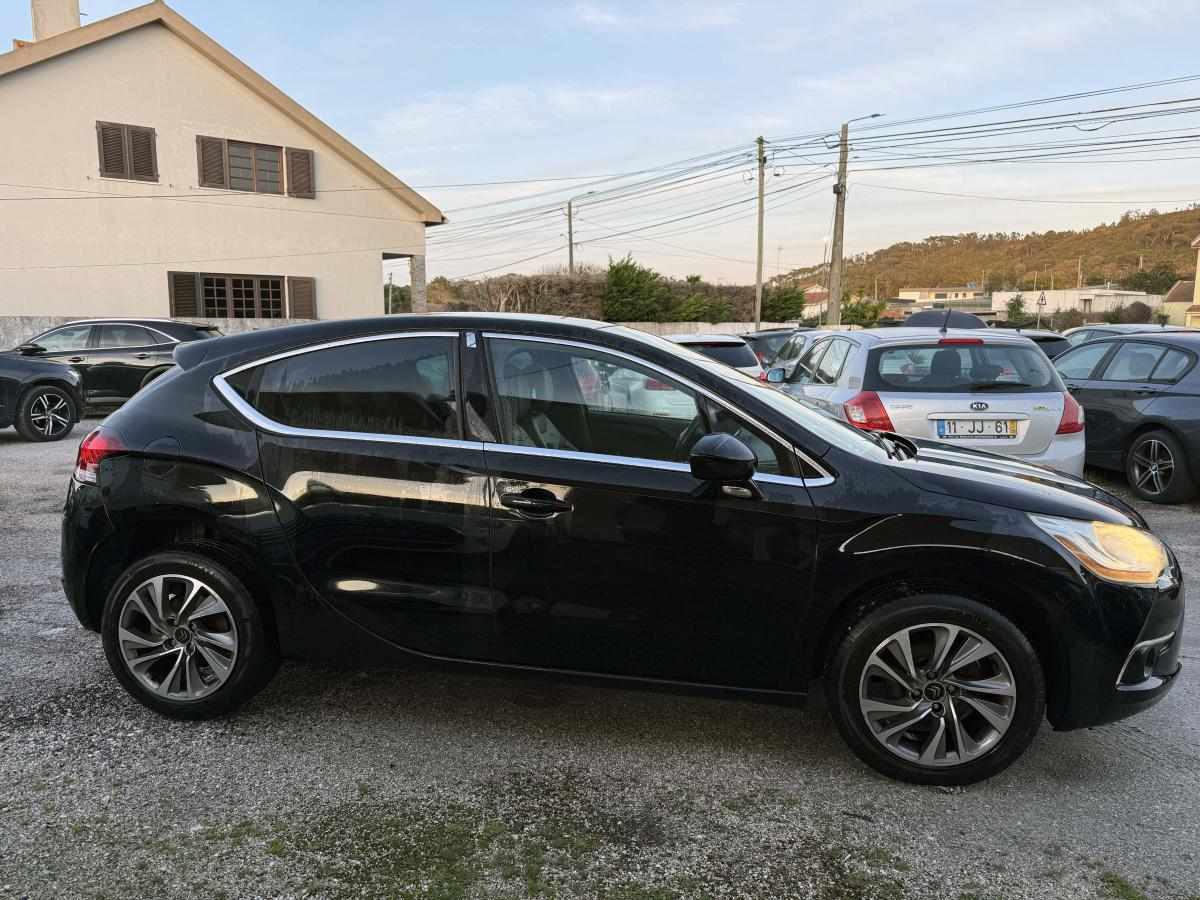 citroen-ds4-2012-diesel-1560cc