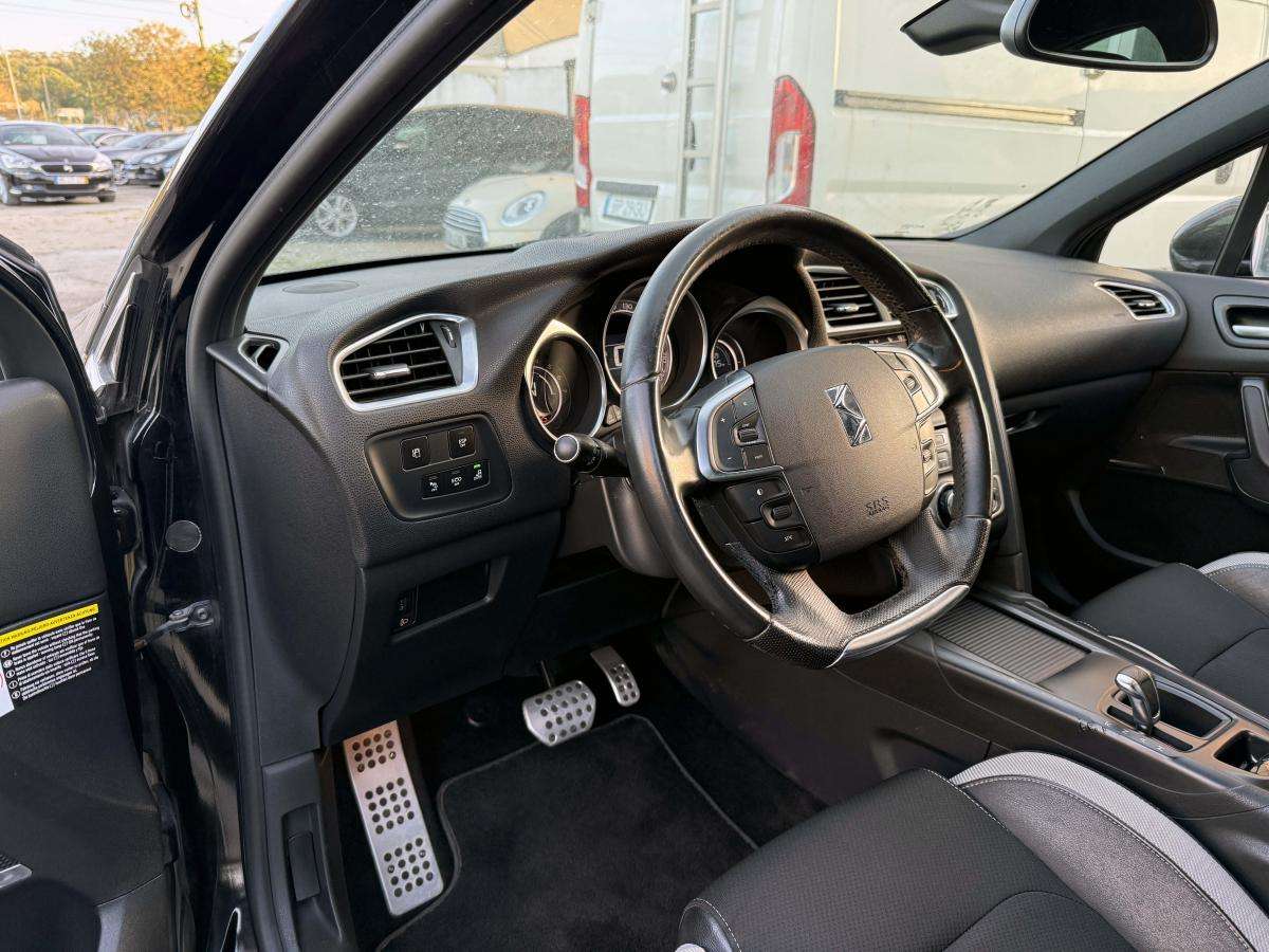 citroen-ds4-2012-diesel-1560cc