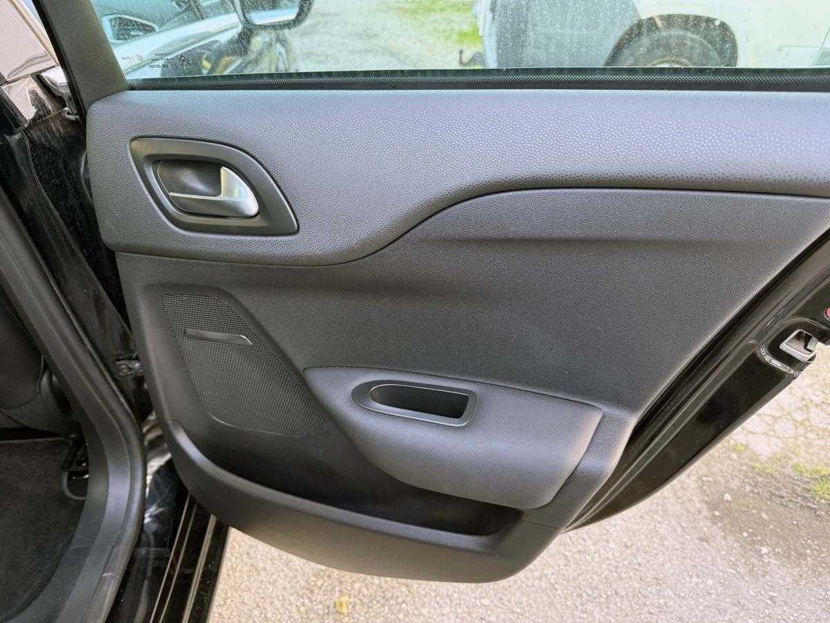 citroen-ds4-2012-diesel-1560cc