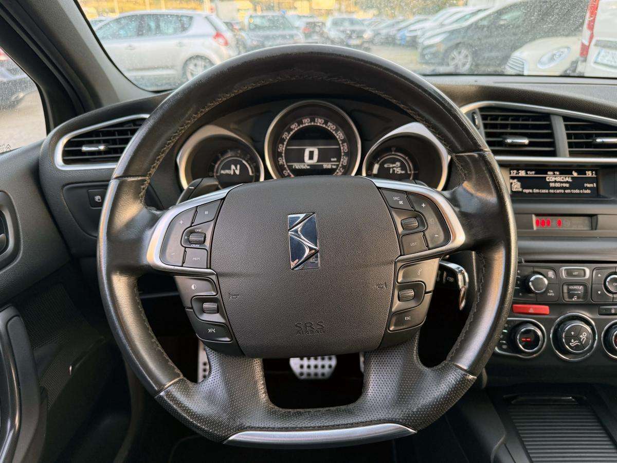 citroen-ds4-2012-diesel-1560cc