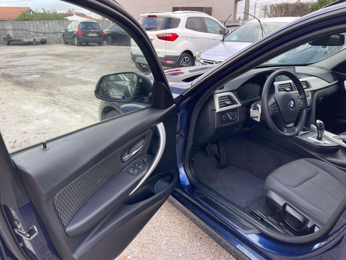 bmw-serie-3-2019-diesel-1995cc