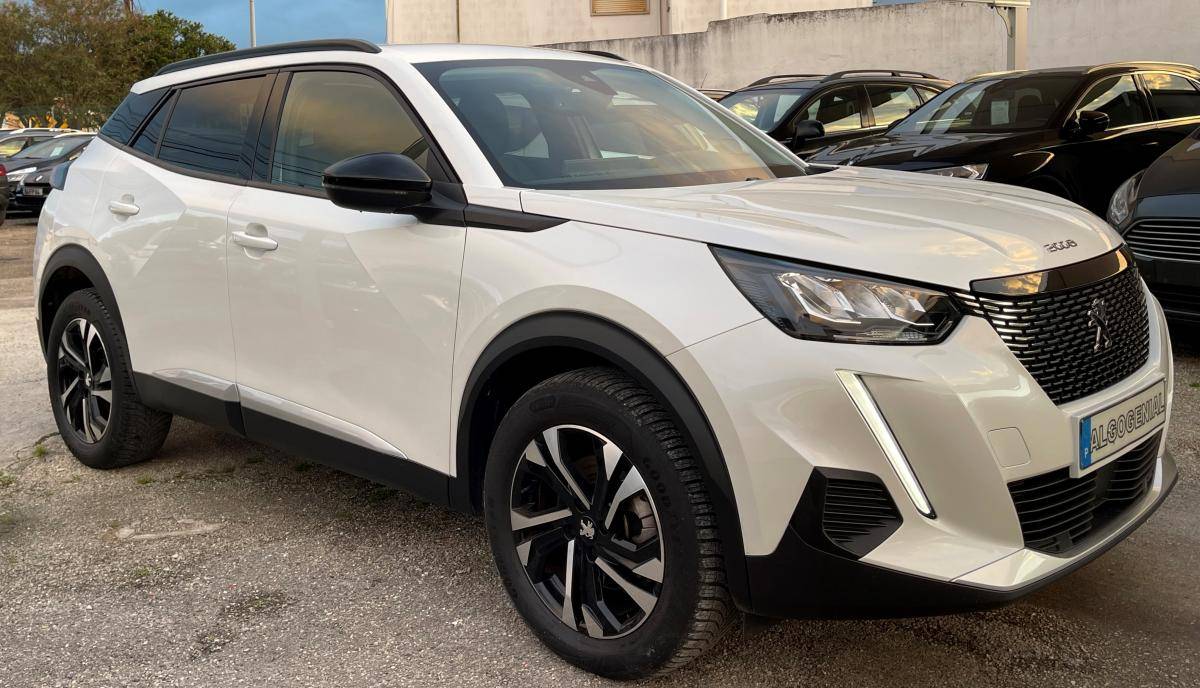 peugeot-2008-2022-diesel-1499cc