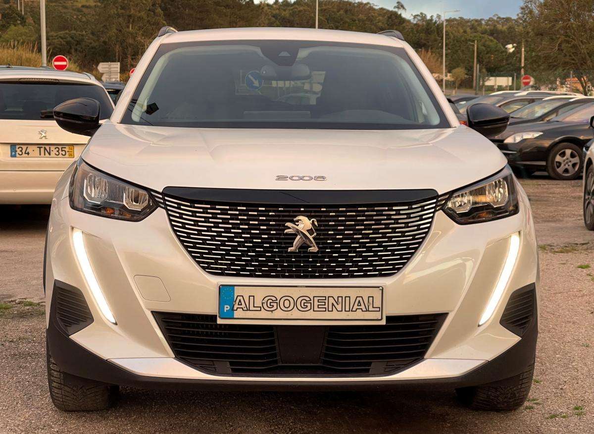 peugeot-2008-2022-diesel-1499cc