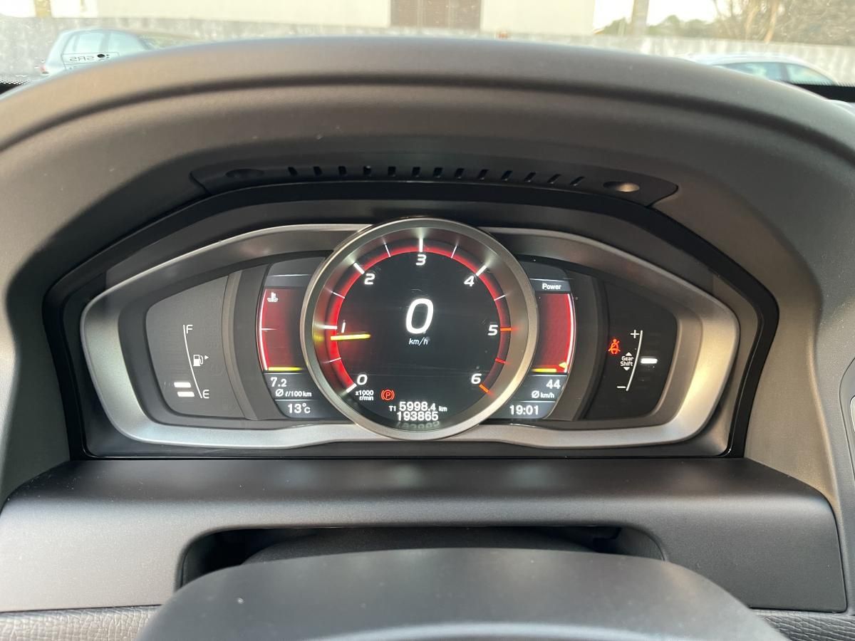 volvo-xc60-2015-diesel-1969cc