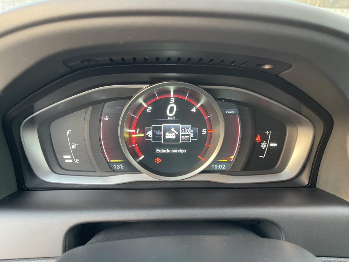 volvo-xc60-2015-diesel-1969cc