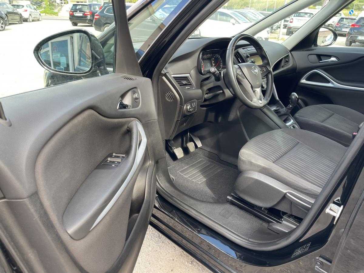 opel-zafira-2017-diesel-1598cc