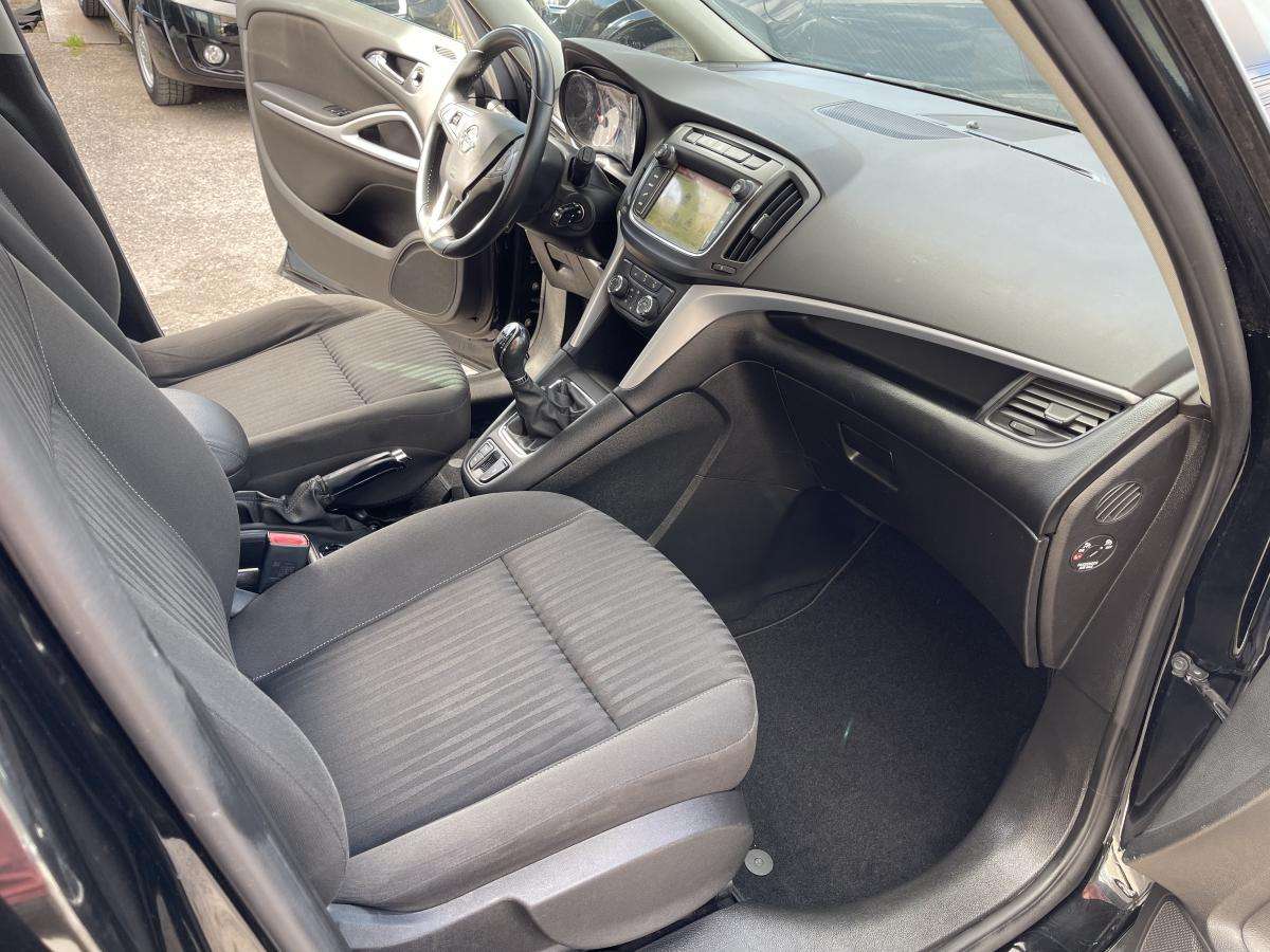 opel-zafira-2017-diesel-1598cc