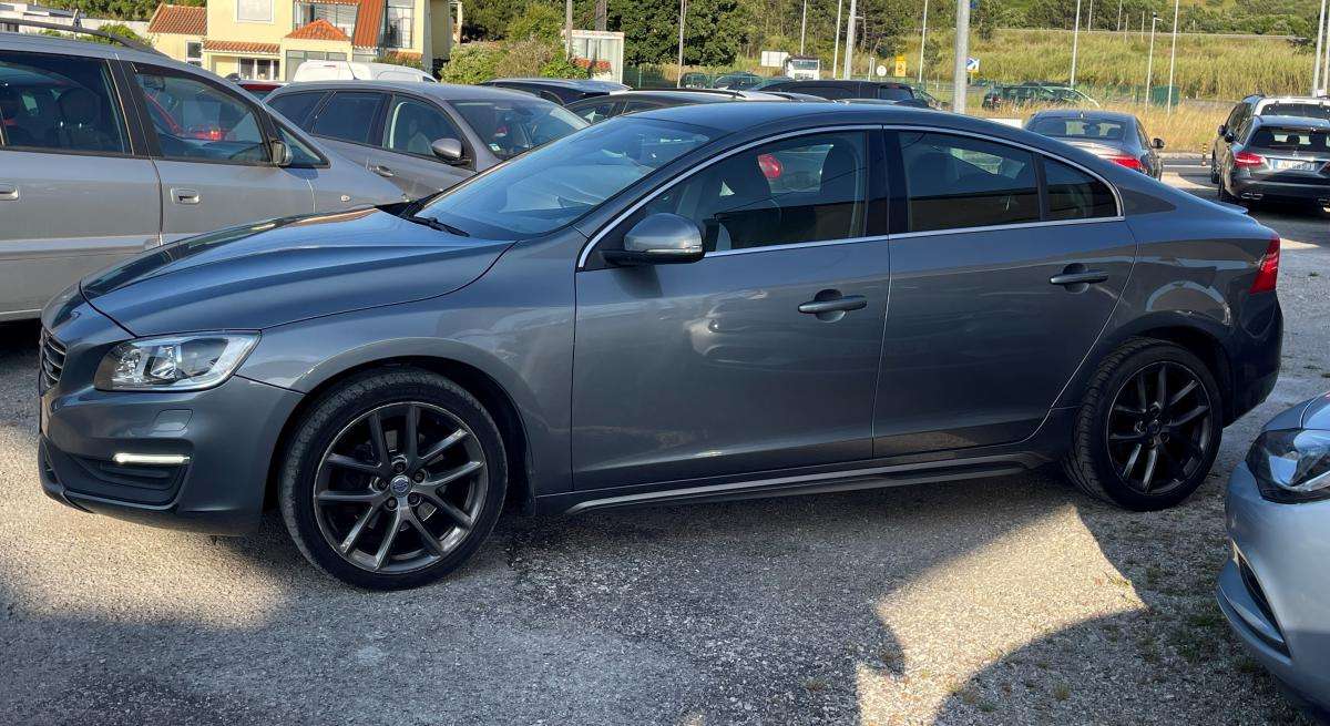 volvo-s60-2016-diesel-1969cc