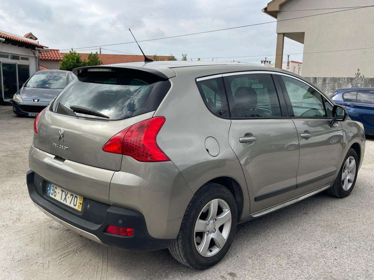 peugeot-3008-2013-hibrido-a-diesel-1997cc