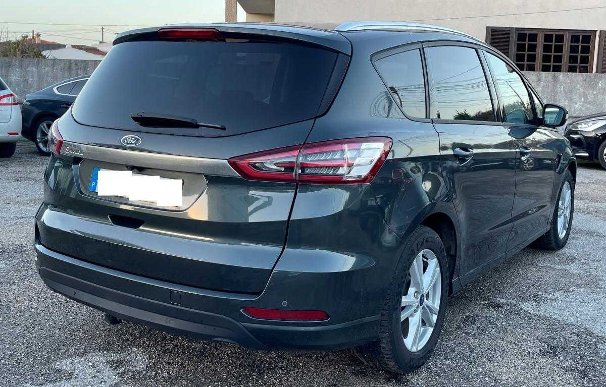 ford-s-max-2018-diesel-1998cc