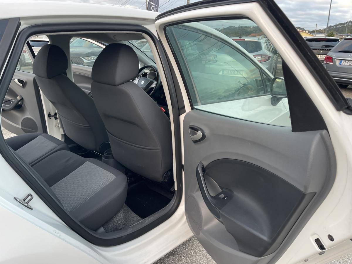 seat-ibiza-2010-diesel-1199cc