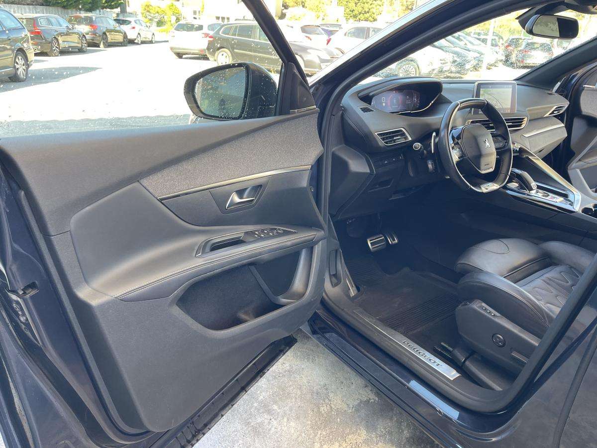 peugeot-5008-2019-diesel-1499cc