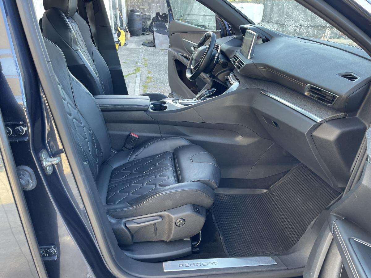 peugeot-5008-2019-diesel-1499cc