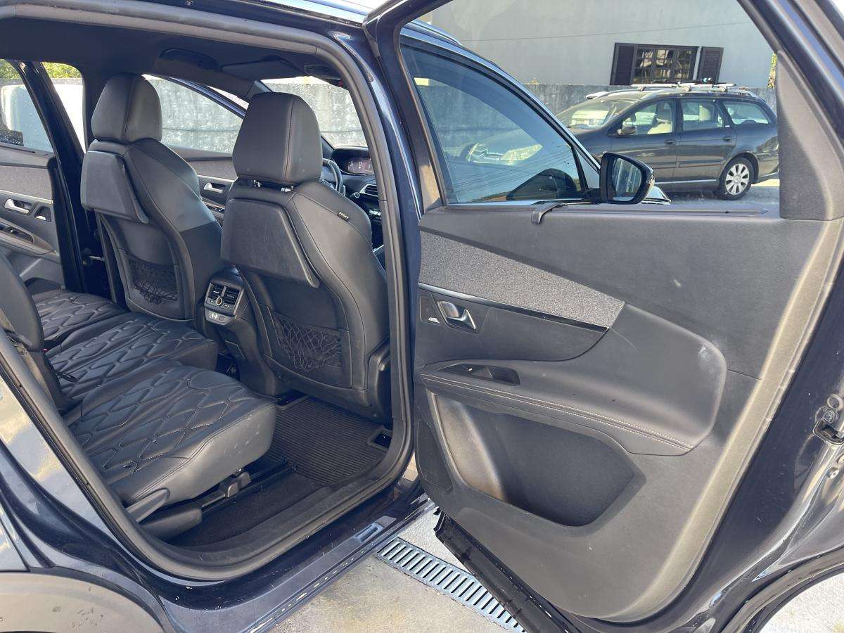 peugeot-5008-2019-diesel-1499cc