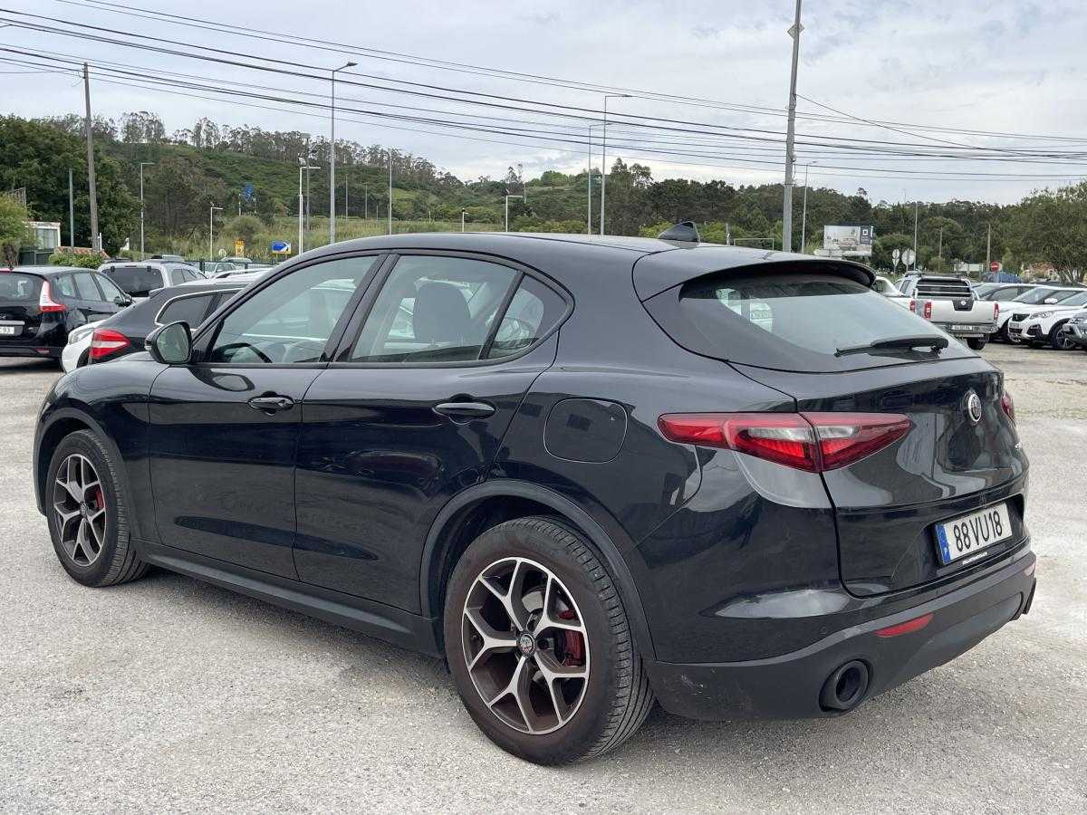 alfa-romeo-stelvio-2018-diesel-2143cc