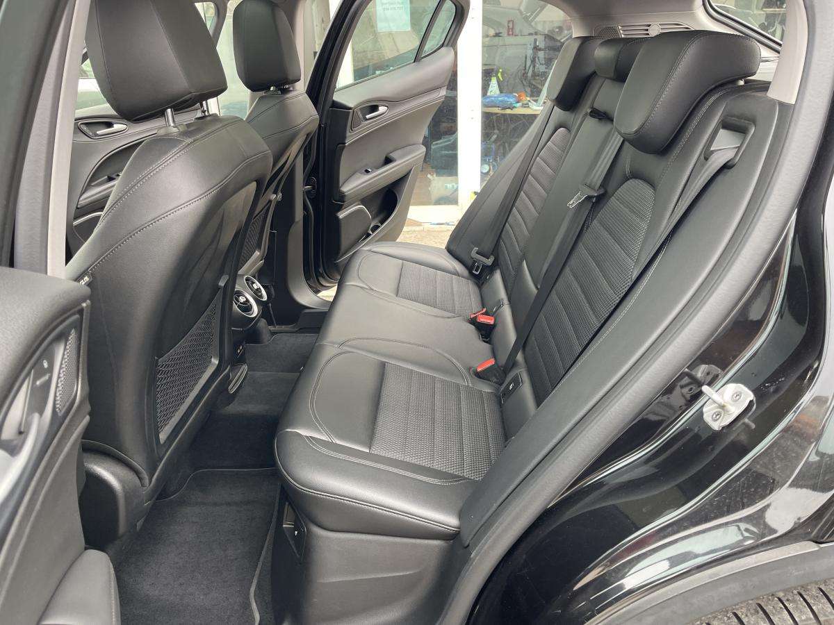 alfa-romeo-stelvio-2018-diesel-2143cc