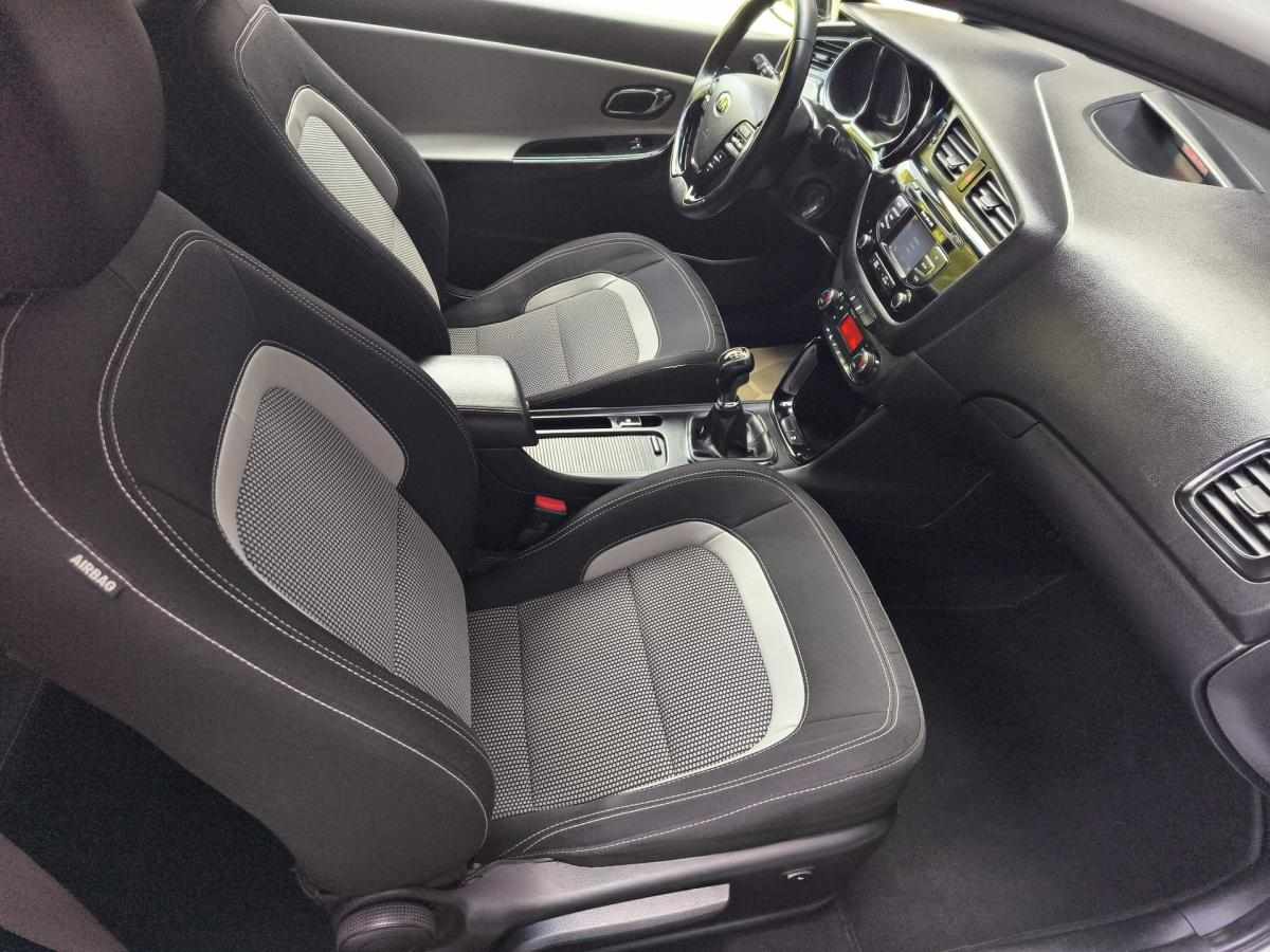 kia-ceed-1-6-crdi-2013-diesel-1582cc