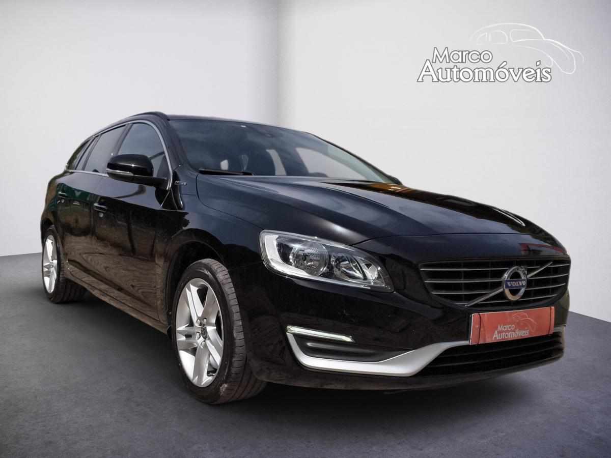 volvo-v60-d6-plug-in-hybrid-2-4-awd-2018-diesel-2400cc