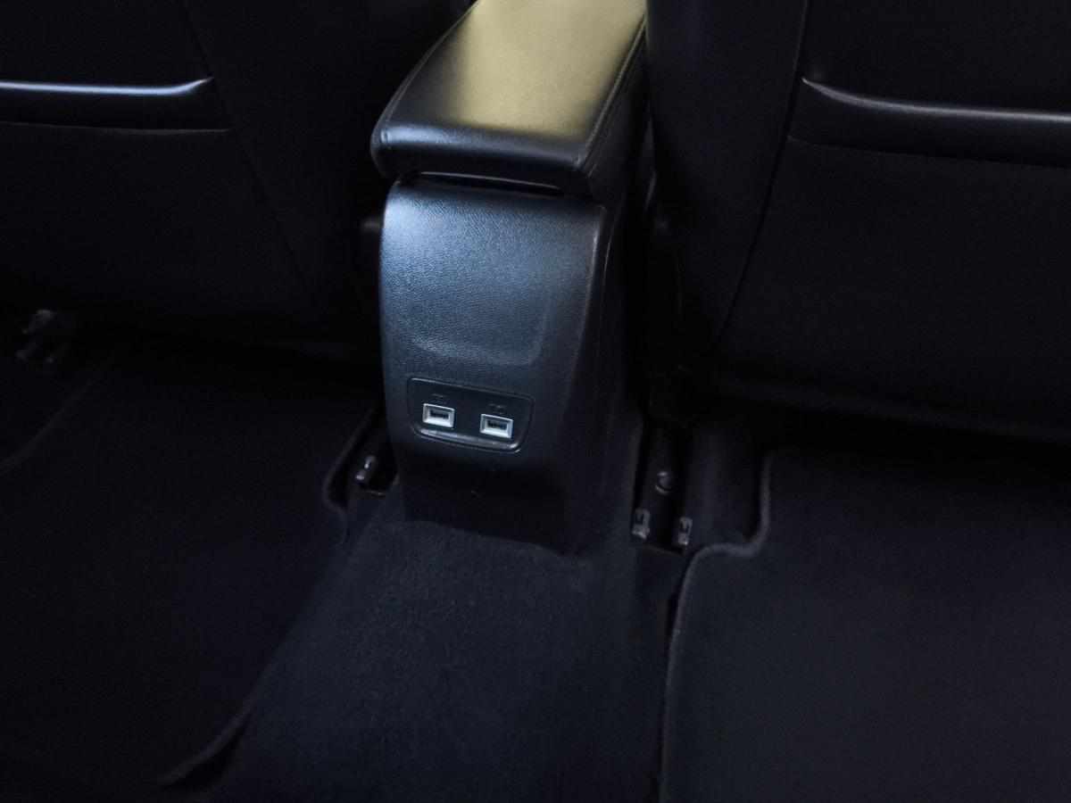 peugeot-2008-1-2-puretech-2021-gasolina-1199cc