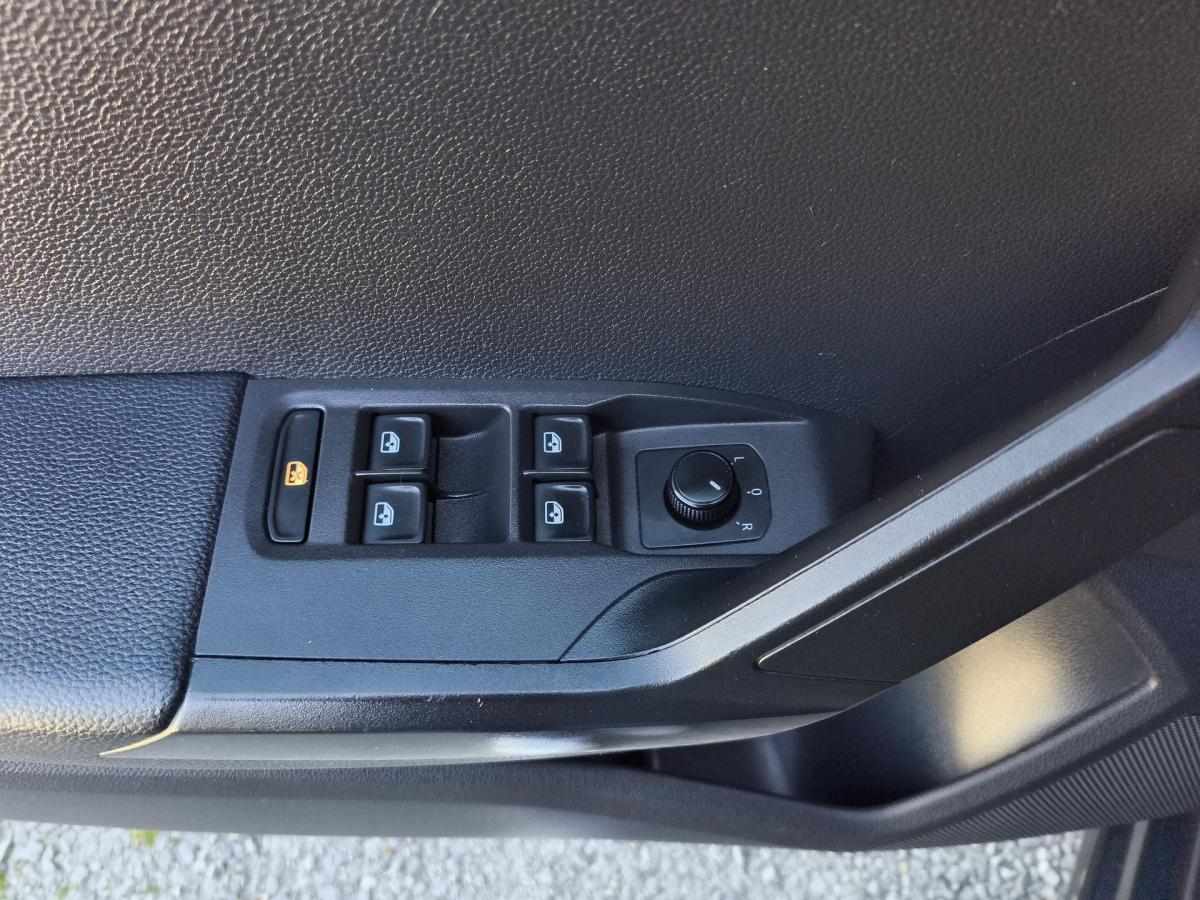 seat-ibiza-1-0-mpi-2019-gasolina-999cc