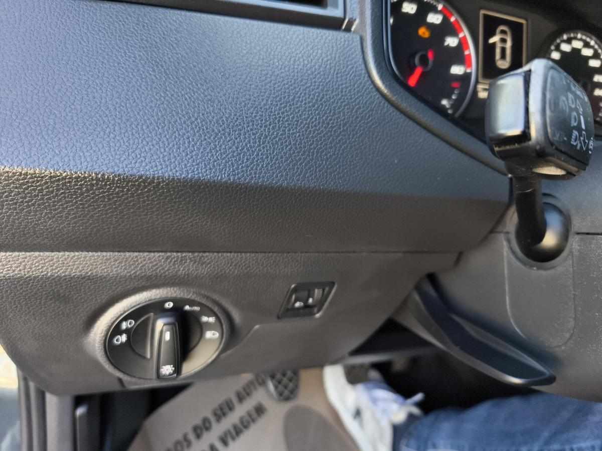 seat-ibiza-1-0-mpi-2019-gasolina-999cc