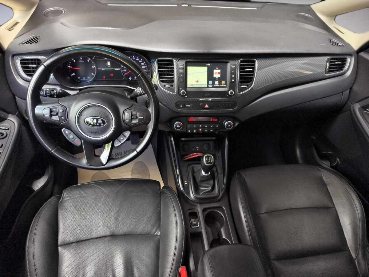 kia-carens-1-7-vgt-2017-diesel-1685cc