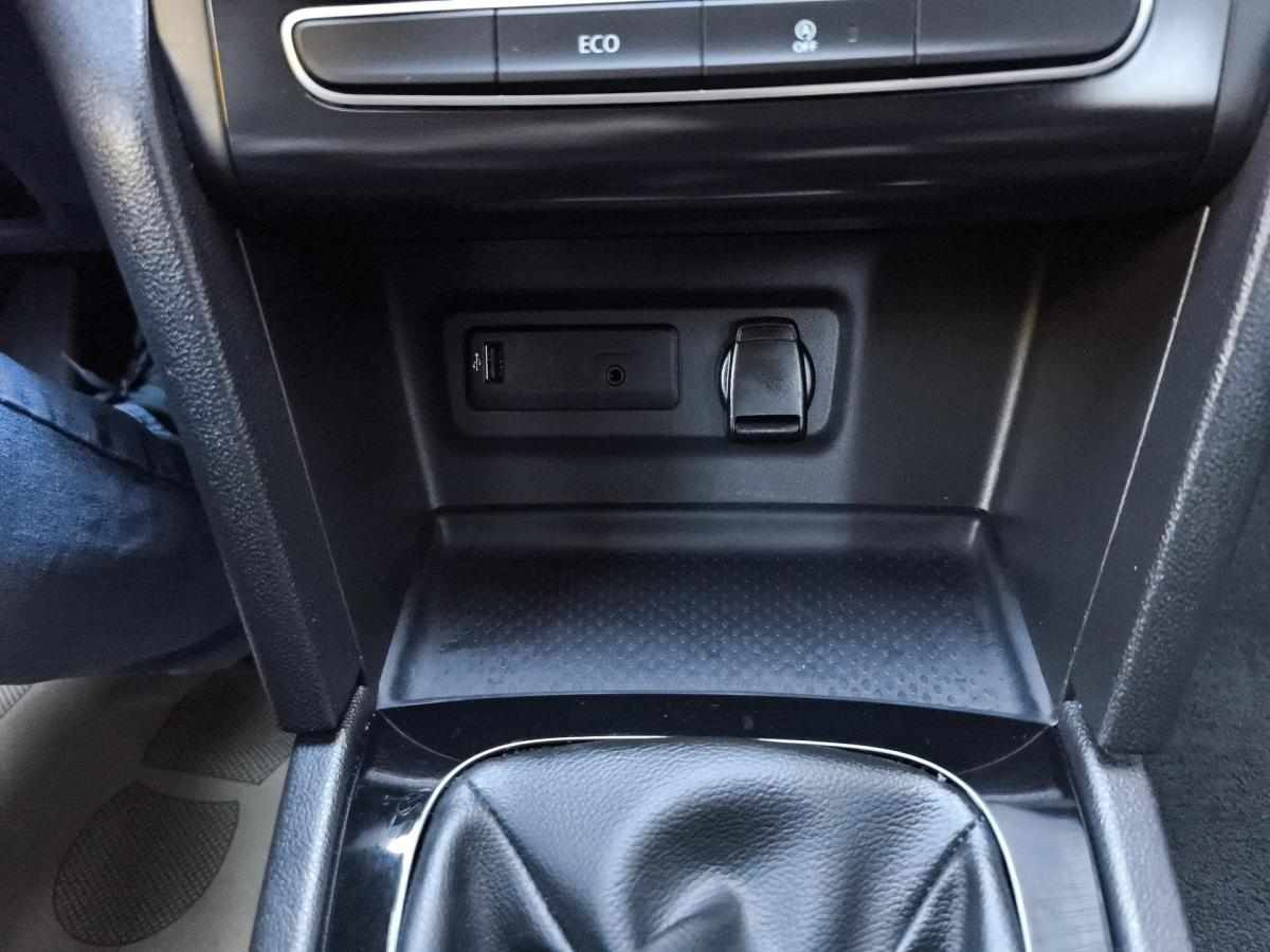 renault-megane-1-2-101cv-2018-gasolina-1197cc