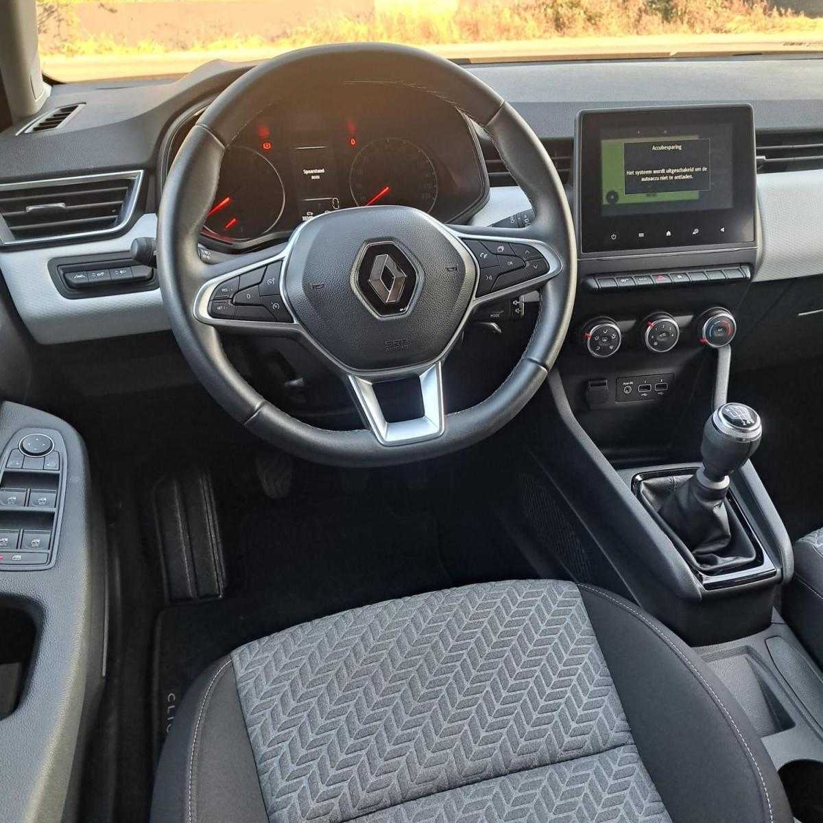 renault-clio-2023-gasolina-999cc