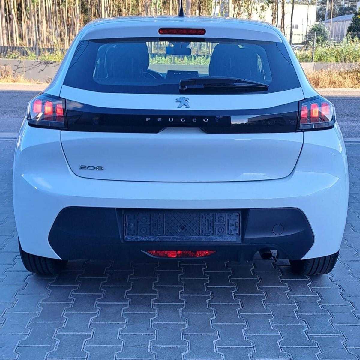 peugeot-208-2022-gasolina-1199cc
