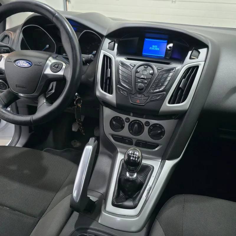 ford-focus-2012-diesel-1560cc