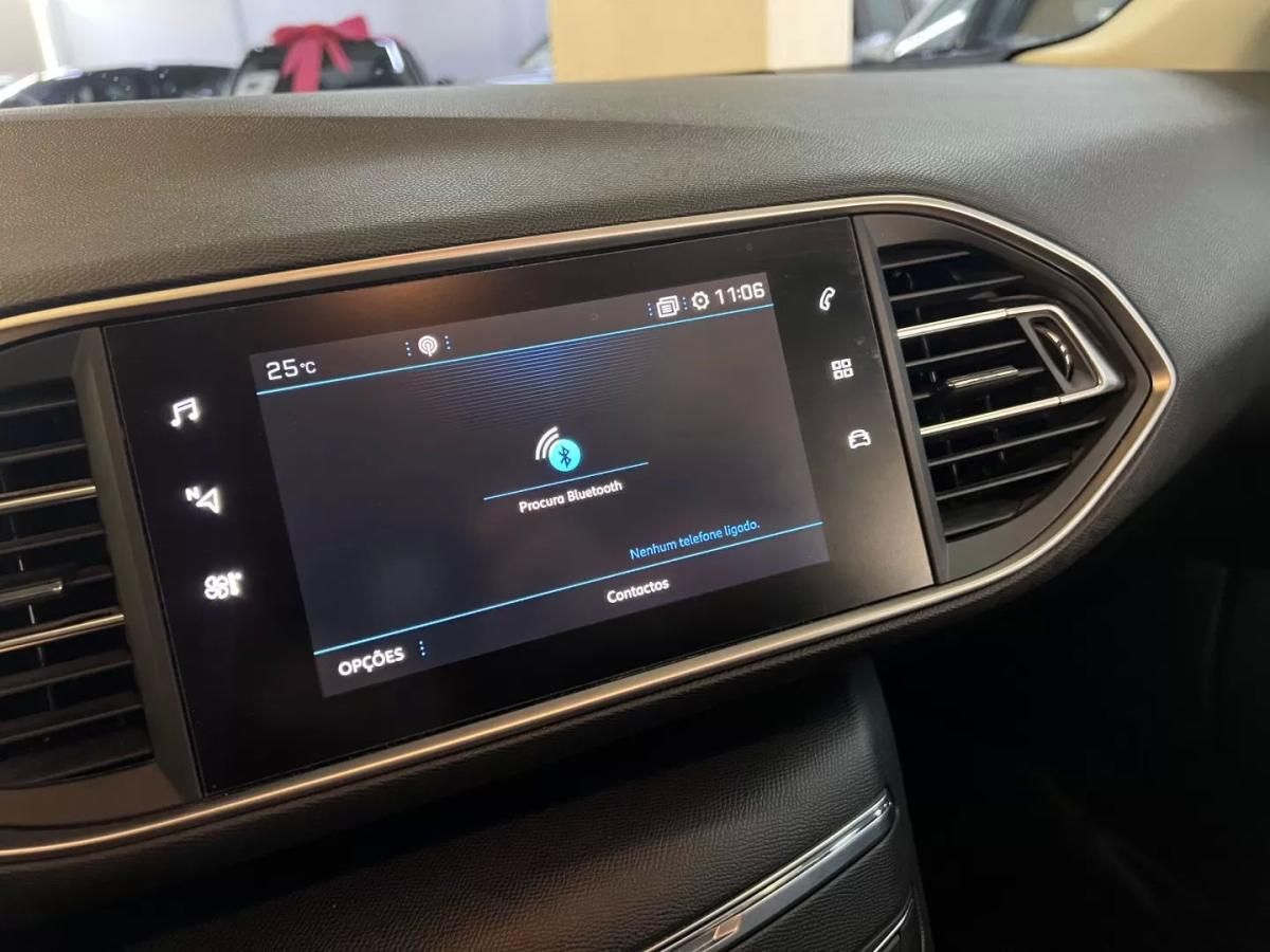 peugeot-308-2019-gasolina-1199cc