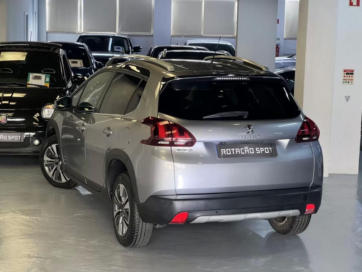 peugeot-2008-2018-gasolina-1199cc
