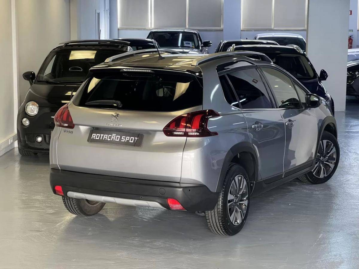 peugeot-2008-2018-gasolina-1199cc