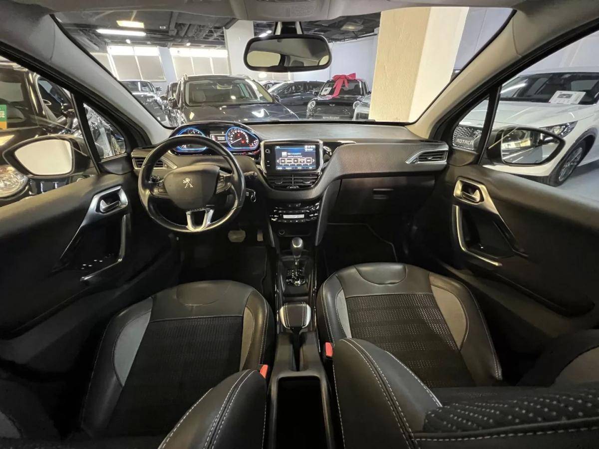 peugeot-2008-2018-gasolina-1199cc